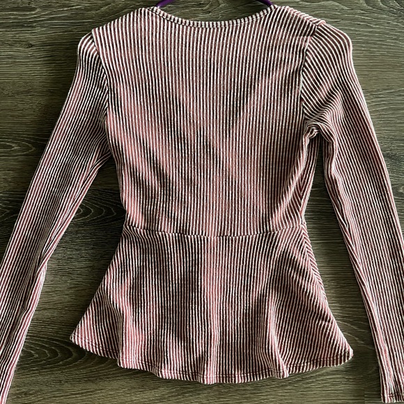 Red & white striped blouse - Picture 2 of 4